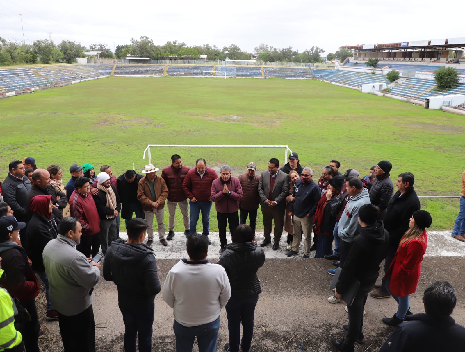 1 ESTADIO