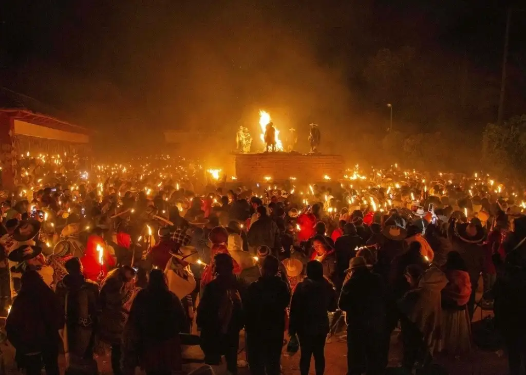 CAMINATADELFUEGOMICHOACAN