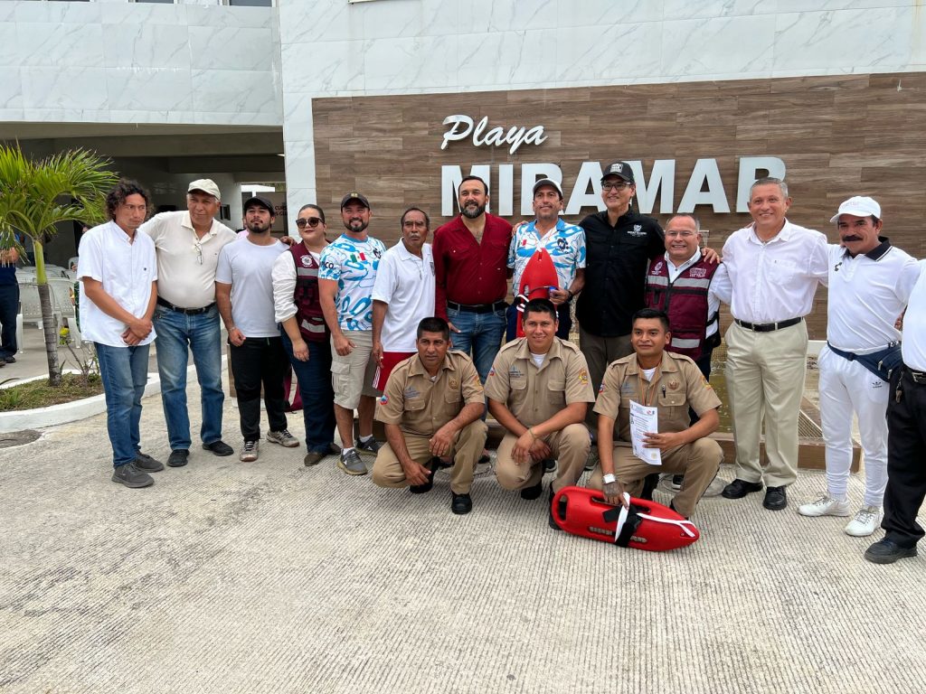 2 Capacitan a PC y Bomberos de Tampico