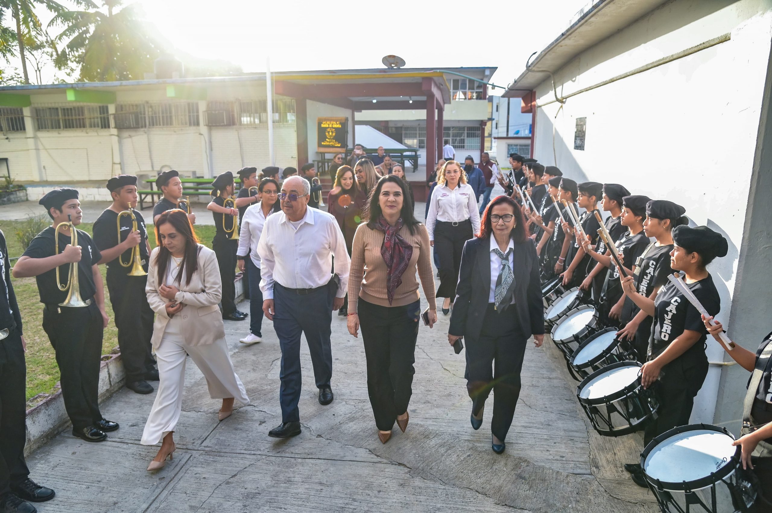 3 EDUCACION