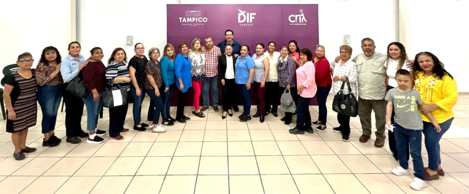 3 FAMILIAS