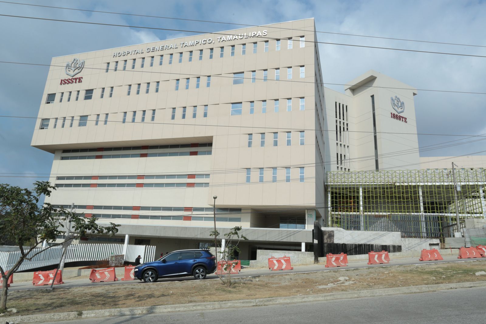 1 HOSPITAL