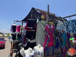 3 COMERCIANTES