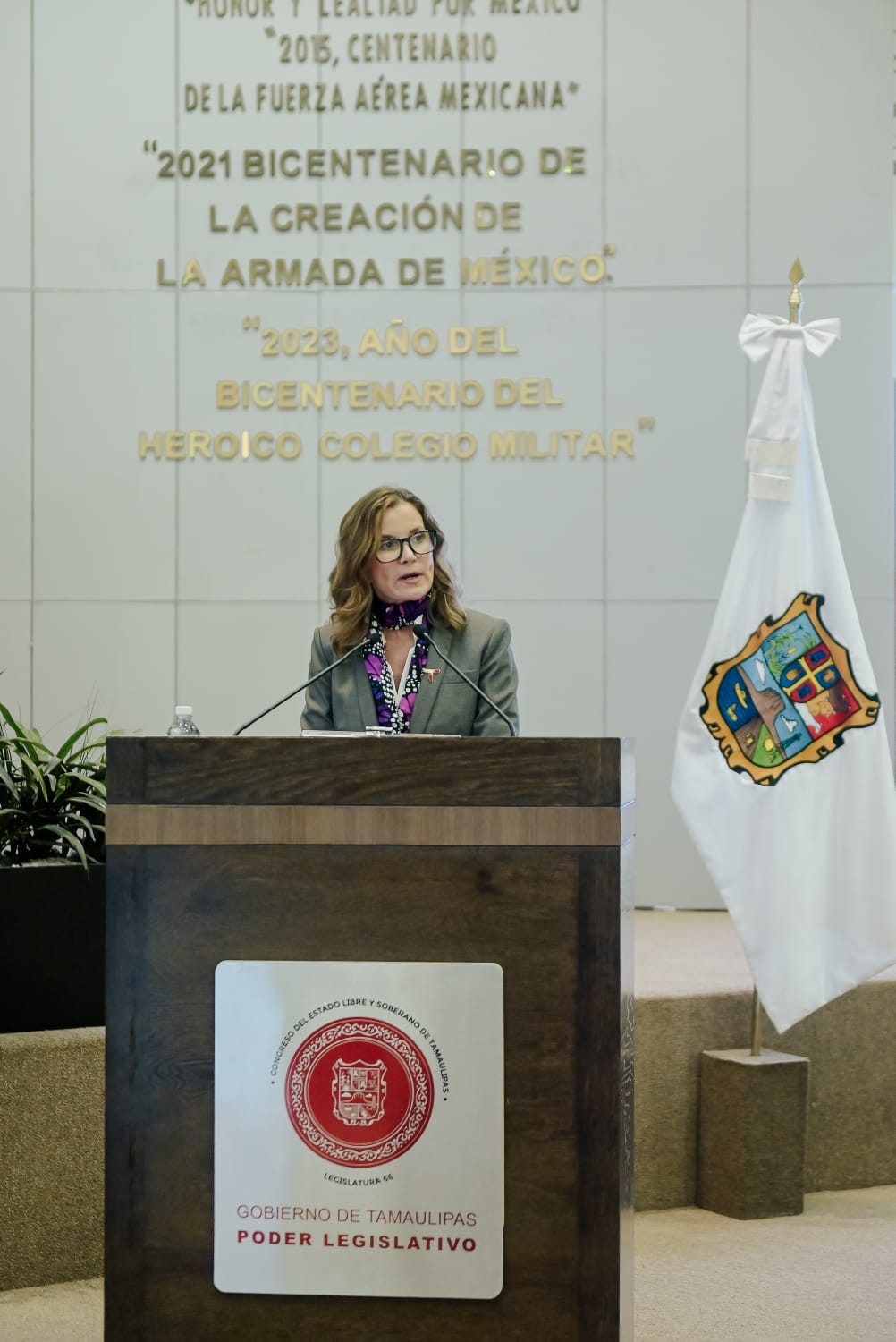 1e200fe3-33dd-43fa-b1ff-e88bfef67aae