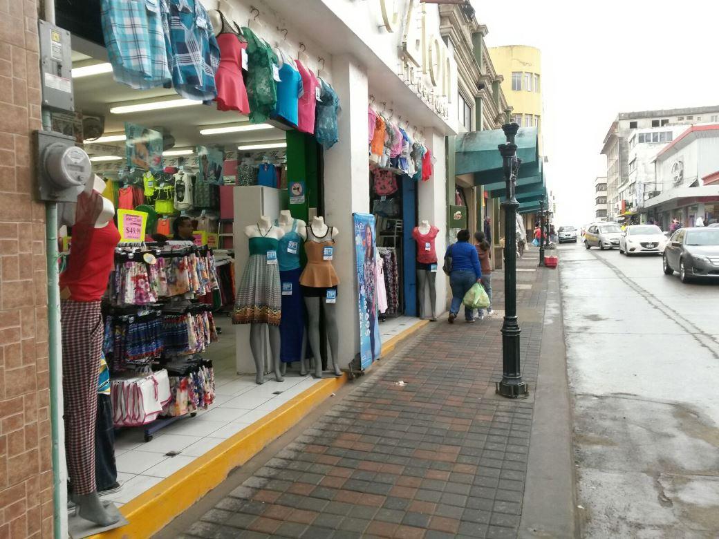 2 COMERCIANTES