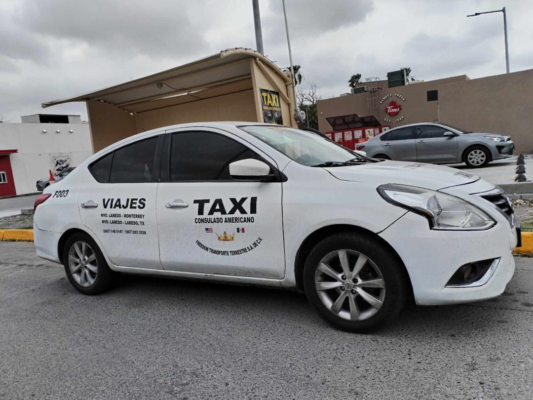 2 TAXIS