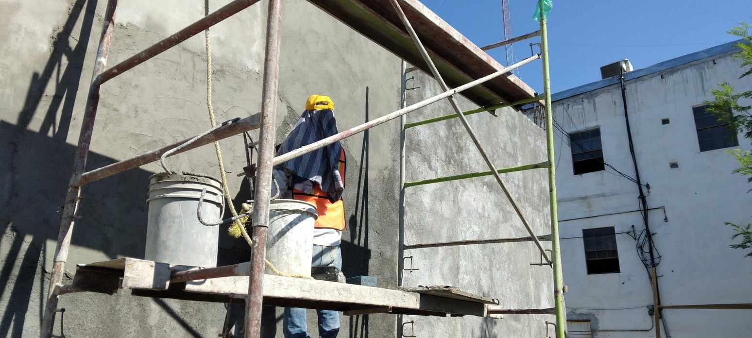 3 TRABAJADORES