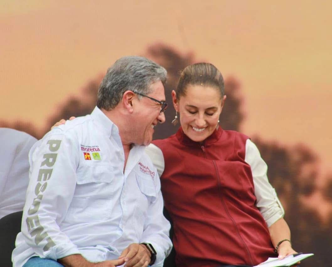 1 ABRAZO FOTO PRINCIPAL