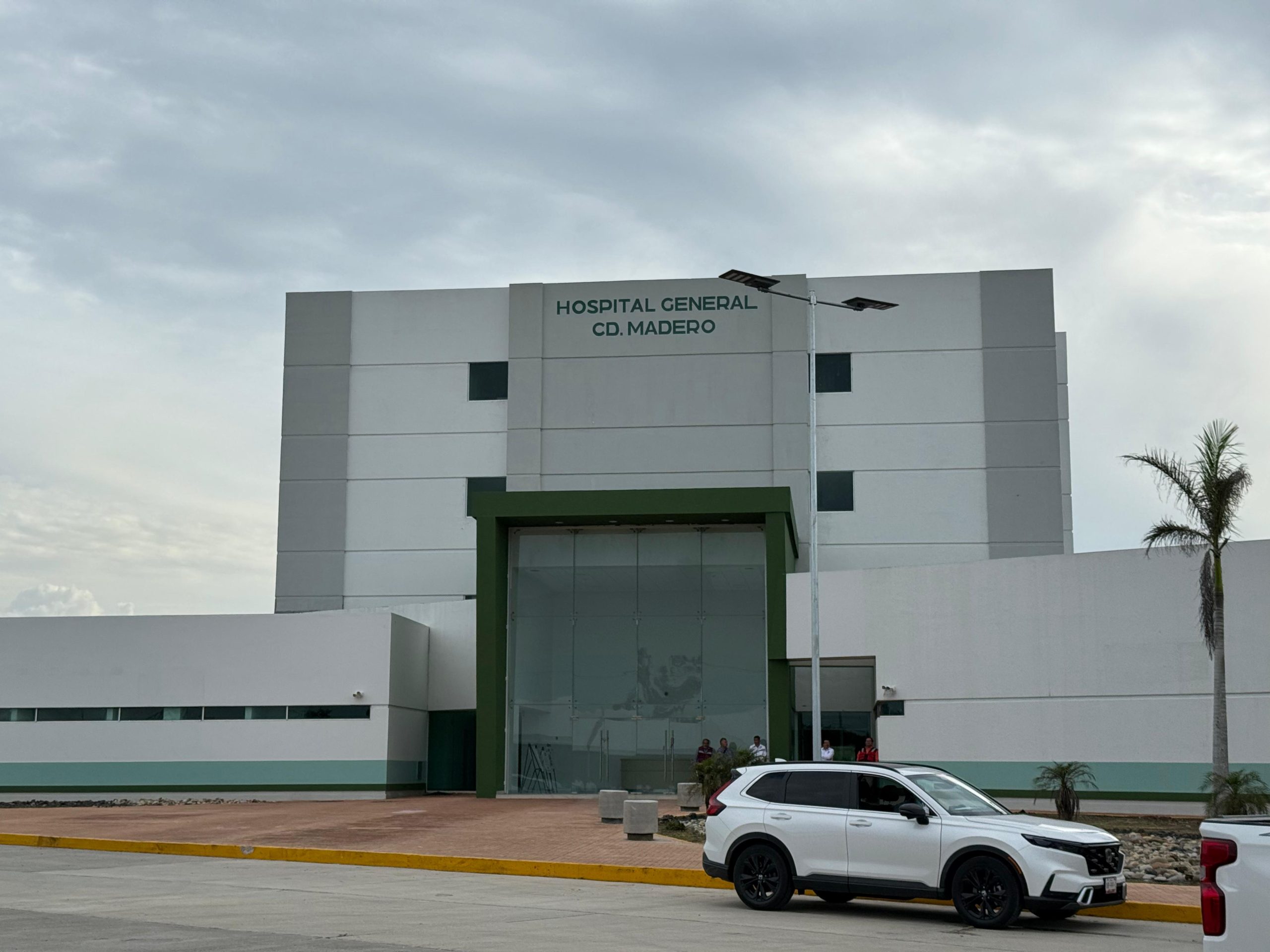 1 HOSPITAL