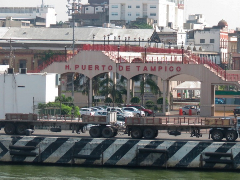 2 EMPRESARIOS