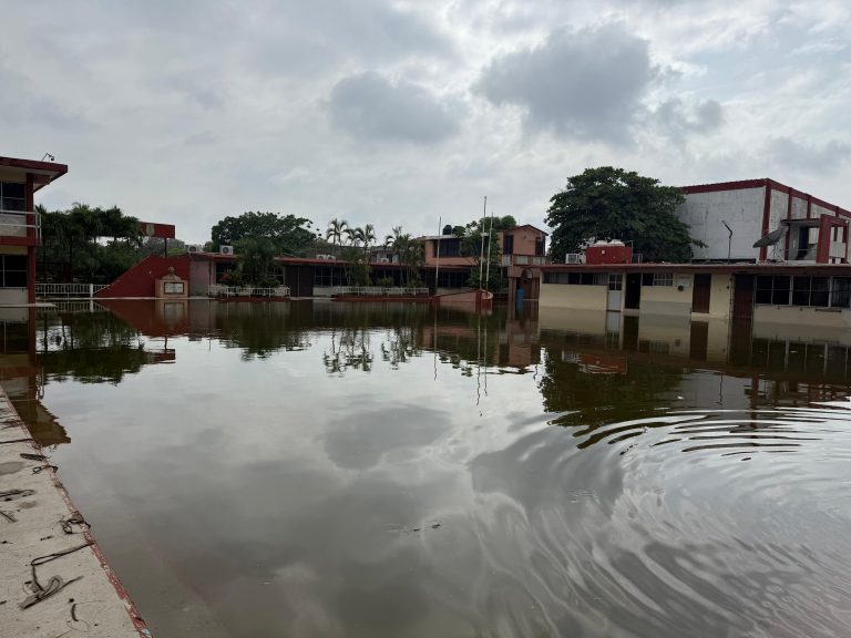 2 ESCUELAS