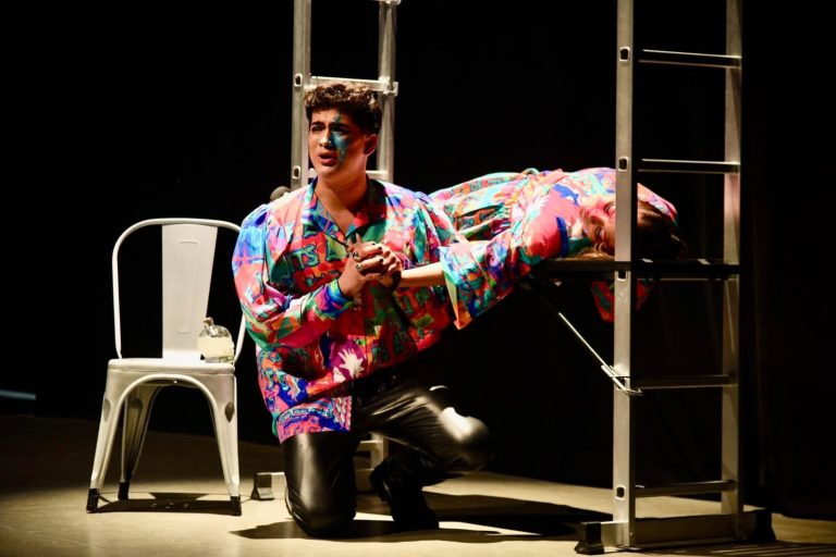 3 TEATRO