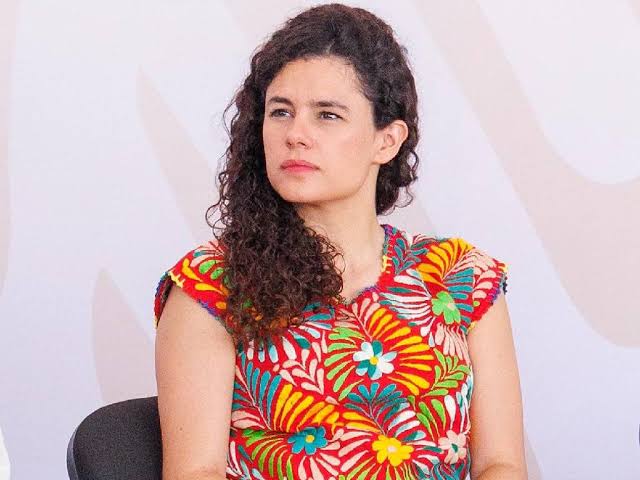 images - 2025-08-07T134628.776