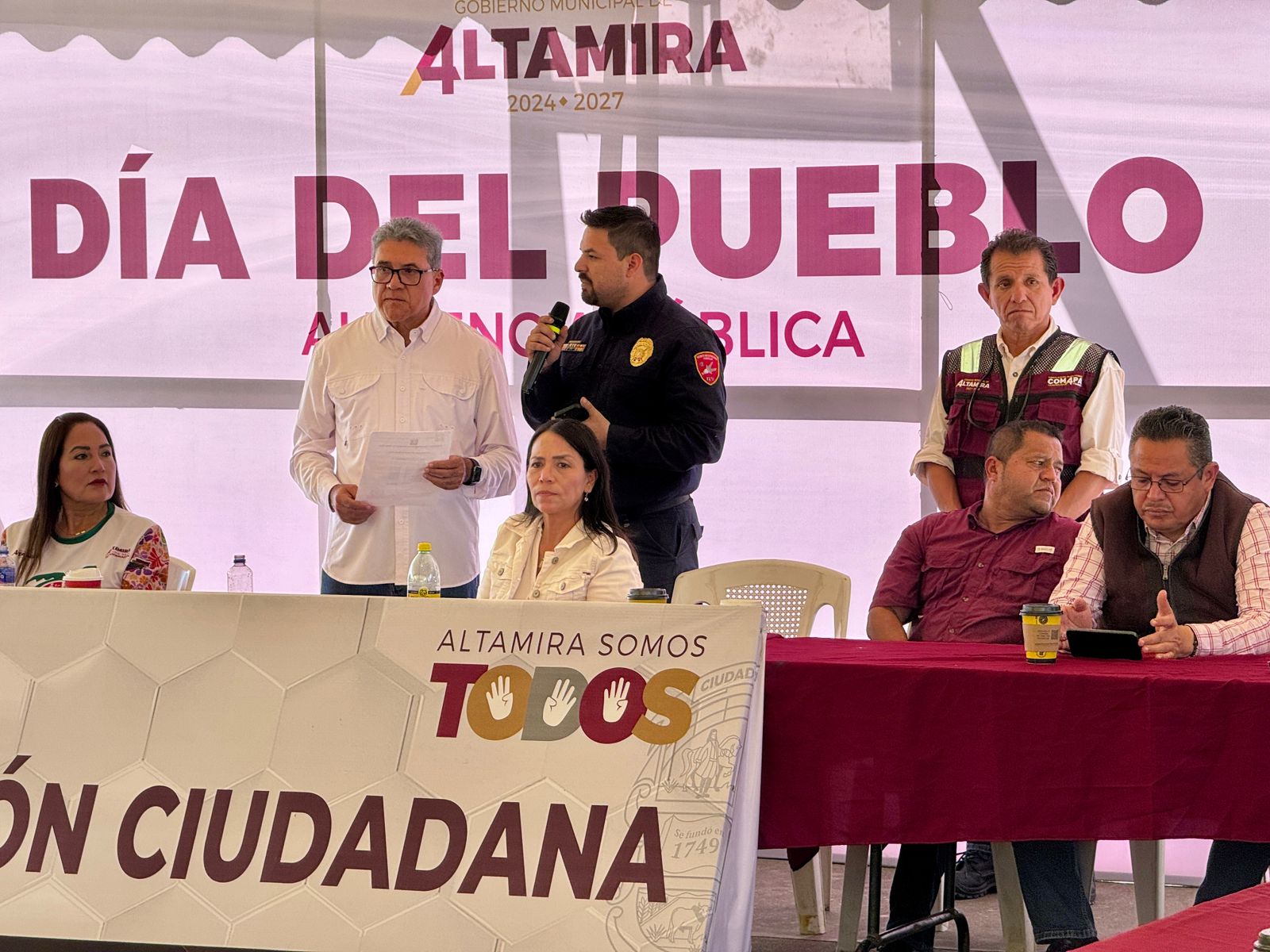 2 BOMBEROS