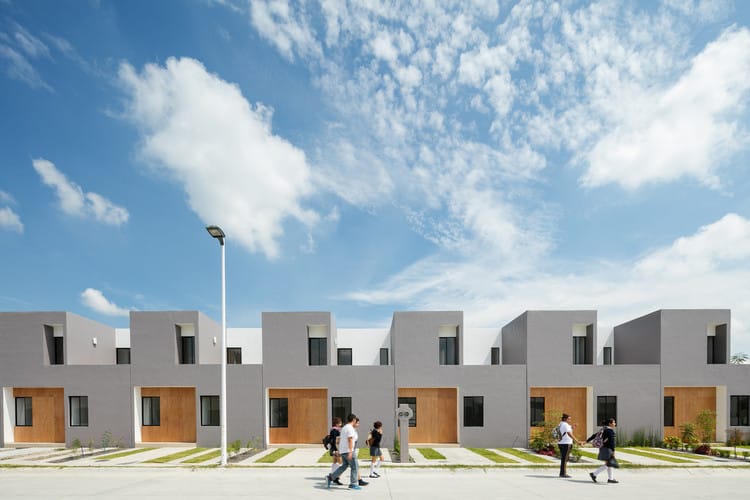 3 CASAS