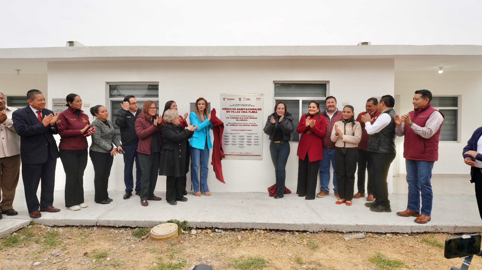 1 VIVIENDA