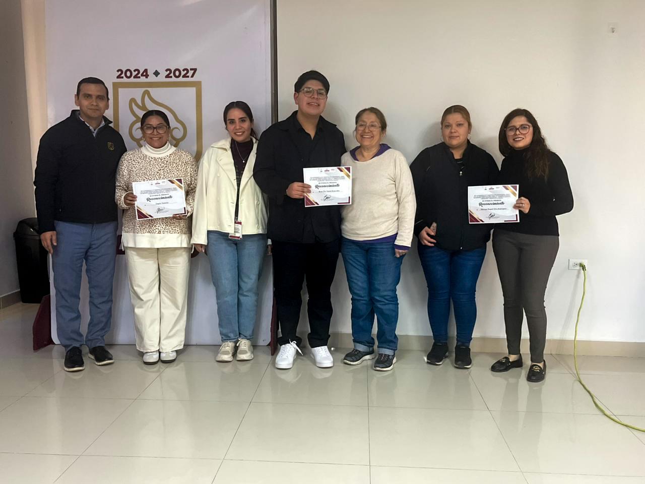 1 EMPRENDEDORES