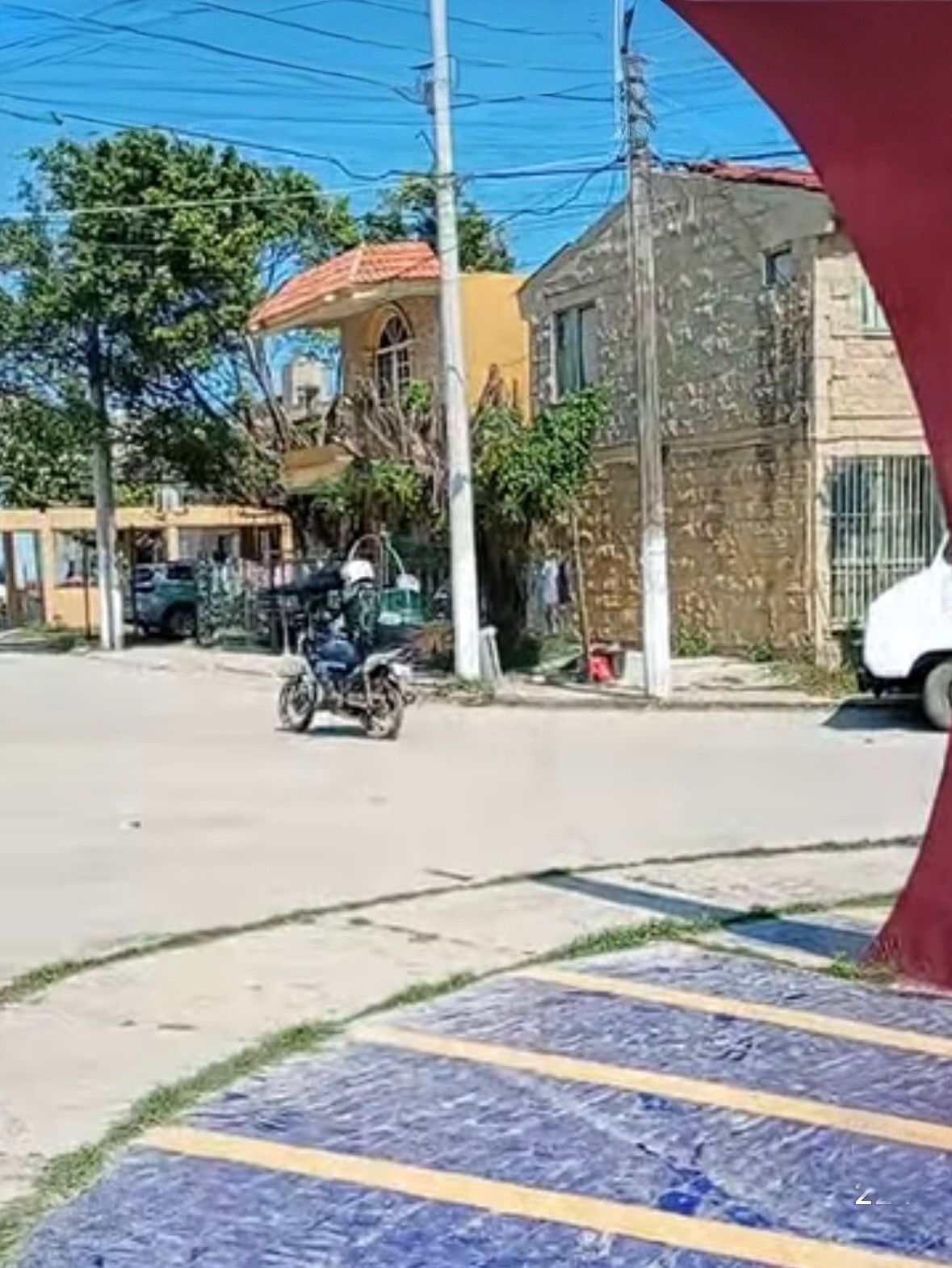 1 REZAGO