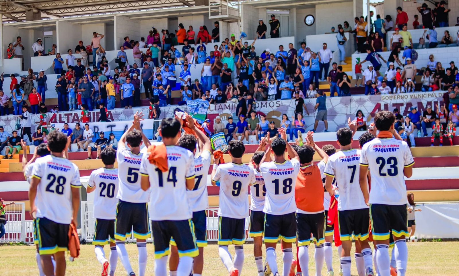 1 EQUIPO