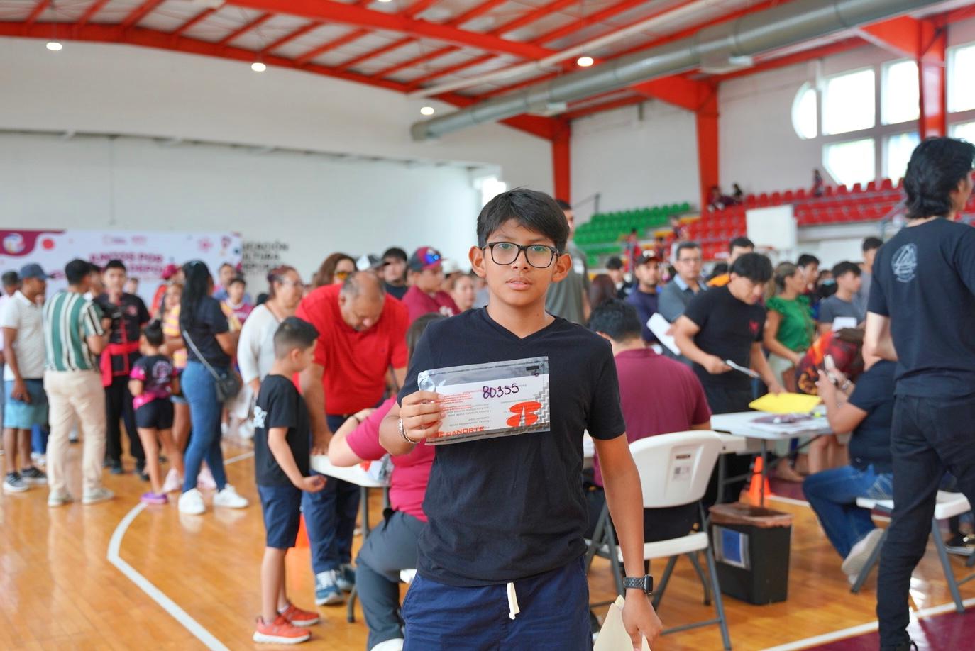 2 BECAS