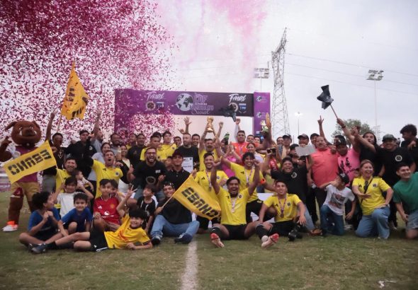 1 CAMPEONES