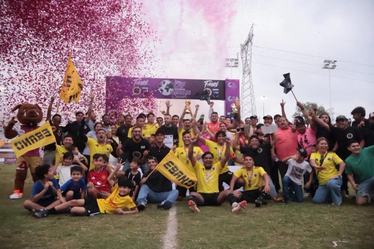 1 CAMPEONES