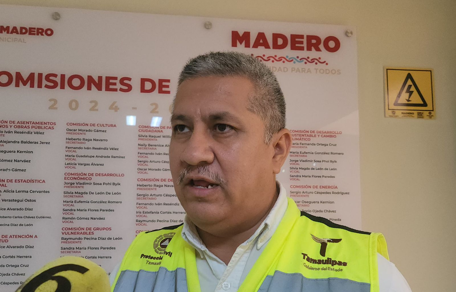 1 HURACANES