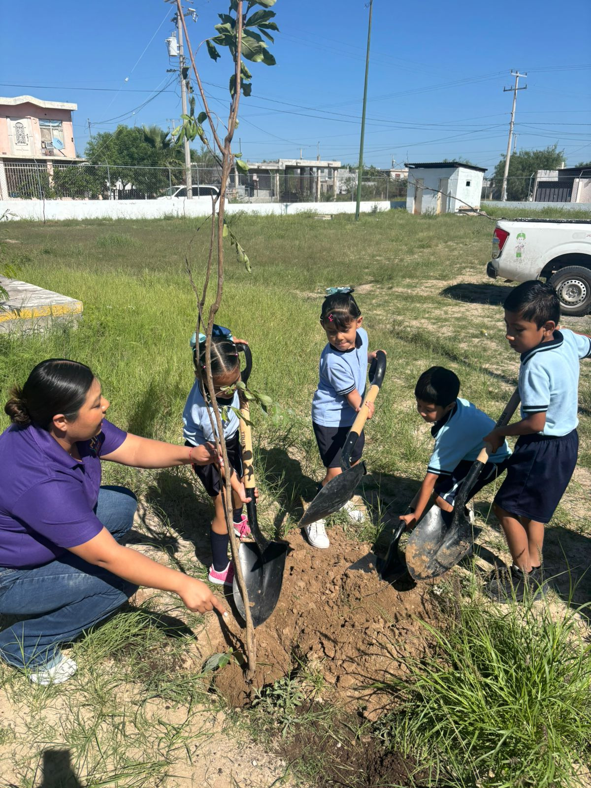 2 EDUCACION