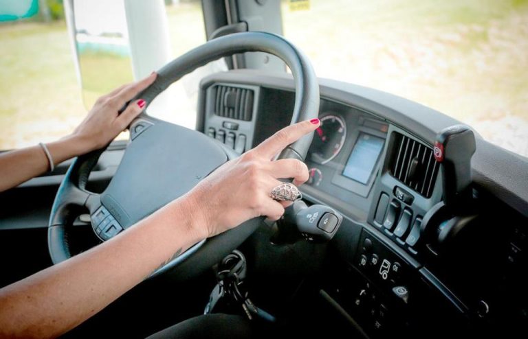 3 AUTOTRANSPORTE