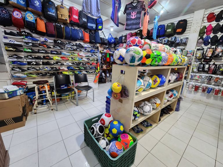 3 COMERCIANTES