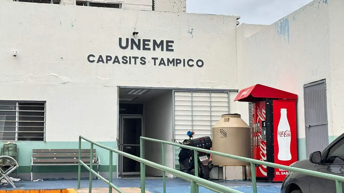 2 CAPASITS