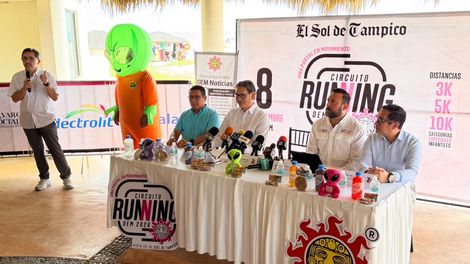 2 ANUNCIAN