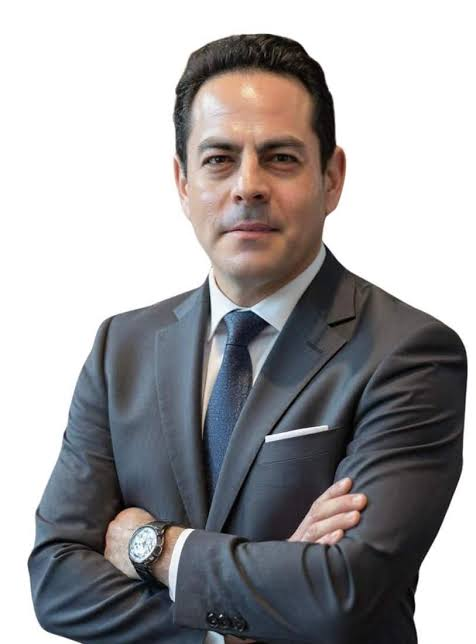 LUIS ARREOLA