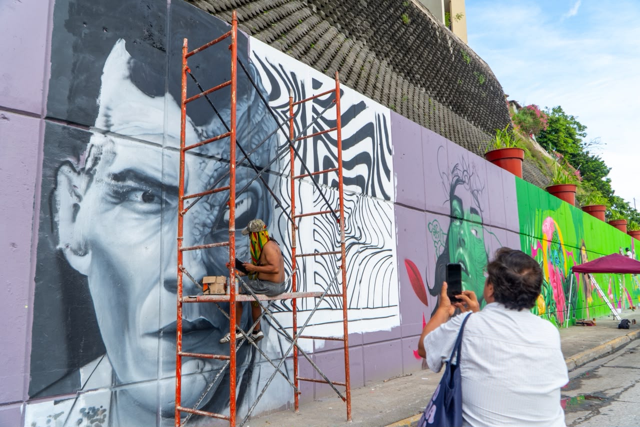 1 MURALES
